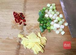 水煮黄辣丁的做法图解3