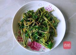 炸香椿的做法图解3