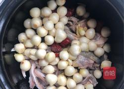 苦藠猪肚鸡汤的做法图解7