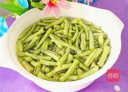 玉米炒豇豆的做法图解2