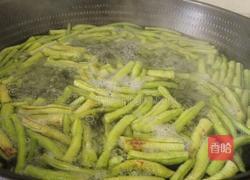 玉米炒豇豆的做法图解3