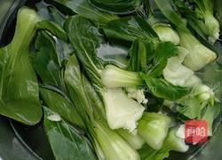 油菜炒香菇的做法图解2