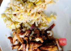 腊肉炒饭的做法图解2