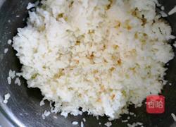 腊肉炒饭的做法图解4