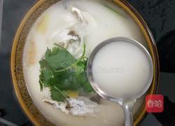 砂锅鱼头汤的做法图解10