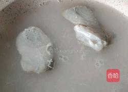 宝宝辅食 金枪鱼西兰花面片的做法图解1