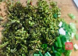 香椿包鸡蛋的做法图解1