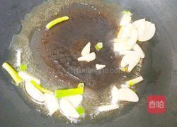 胡萝卜炒西蓝花的做法图解6