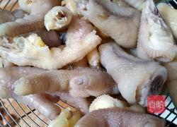 花生煲鸡爪的做法图解3