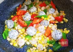 火龙果虾球的做法图解12