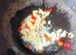 炒凉粉的做法图解1