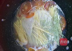 番茄鸡蛋蔬菜面的做法图解6