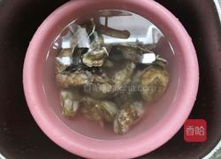 蒜柠青椒烤生蚝的做法图解1