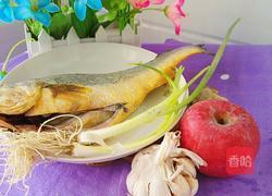 清蒸苹果鱼的做法图解1