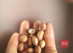 酒鬼花生的做法图解1