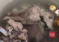 无花果四神汤的做法图解4