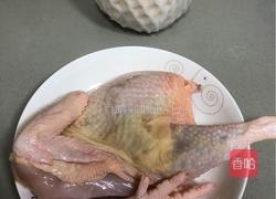 椰青鸡汤的做法图解1