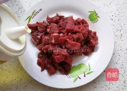 火龙果燕麦牛肉粒的做法图解5