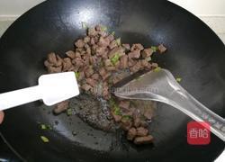 火龙果燕麦牛肉粒的做法图解16