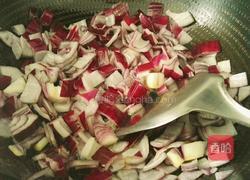 洋葱炒玉米的做法图解5