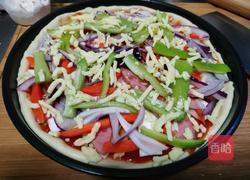 田园蔬菜香肠披萨的做法图解5