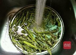 蒜香芦笋花的做法图解4