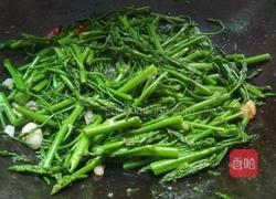 蒜香芦笋花的做法图解8