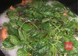 西红柿鸡蛋苋菜汤的做法图解4