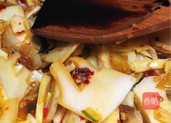 双椒炒春笋的做法图解6