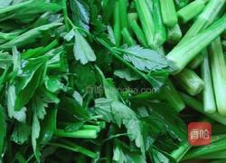 蒜末野芹菜的做法图解5