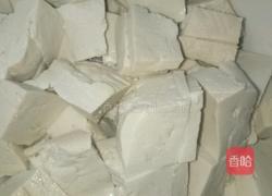 香椿拌豆腐的做法图解4