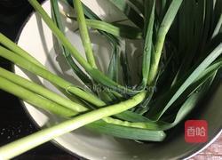 蒜苗炒猪肝的做法图解4