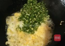 青椒炒鸡蛋的做法图解3