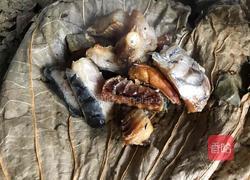 荷叶蒸腊鱼的做法图解7