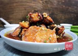 荷叶蒸腊鱼的做法图解16