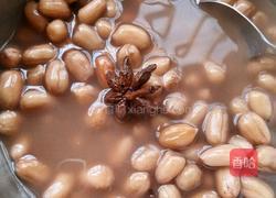 芹菜花生米的做法图解1