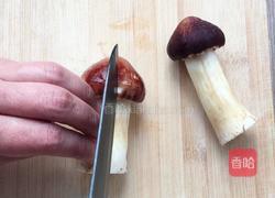 黄油煎松茸的做法图解3