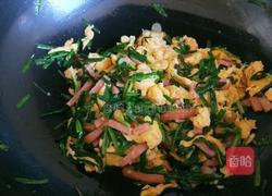 新文美食 韭菜鸡蛋炒午餐肉的做法图解6