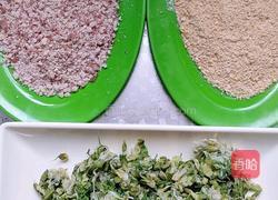 洋槐花渣豆腐的做法图解1