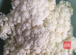 腊肉炒花菜的做法图解2