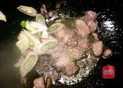 快手炒松花的做法图解3