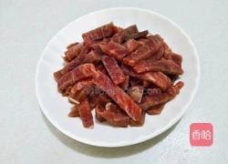 青椒胡萝卜炒牛排的做法图解3