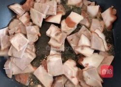 爆炒尖椒肘花肉的做法图解4