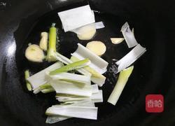 鲜香白蛤汤的做法图解3