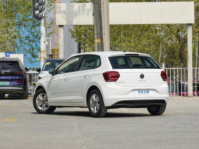 Polo2023款 改款 Plus 1.5L 手动纵情乐活版北京国服信电话:4009724323
