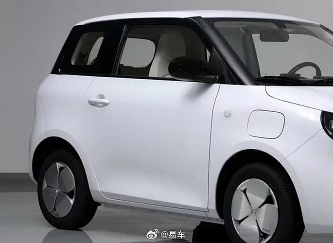 柳州五菱乘用车品牌“埃尚”发布！首款车造型揭秘！9月26日上市