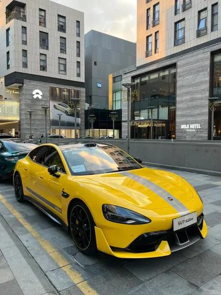 【图】敞篷萤火虫,双门小米SU7和212 T01,这些国产新车您喜欢吗?