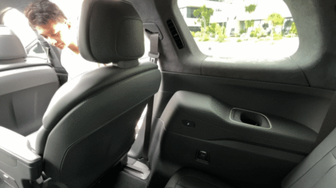 为“高级”而生 全新蔚来ES8底盘动态体验