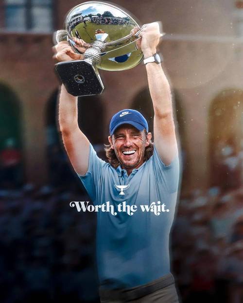 世界前十:弗利特伍德夺取美巡首胜 登上世界第六