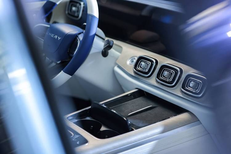 中控方向盘奇瑞汽车-风云T9